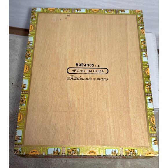 Romeo Y Julieta Wooden Cigar Box 25 Churchill Handmade Habanos Collectible - Picture 4 of 8